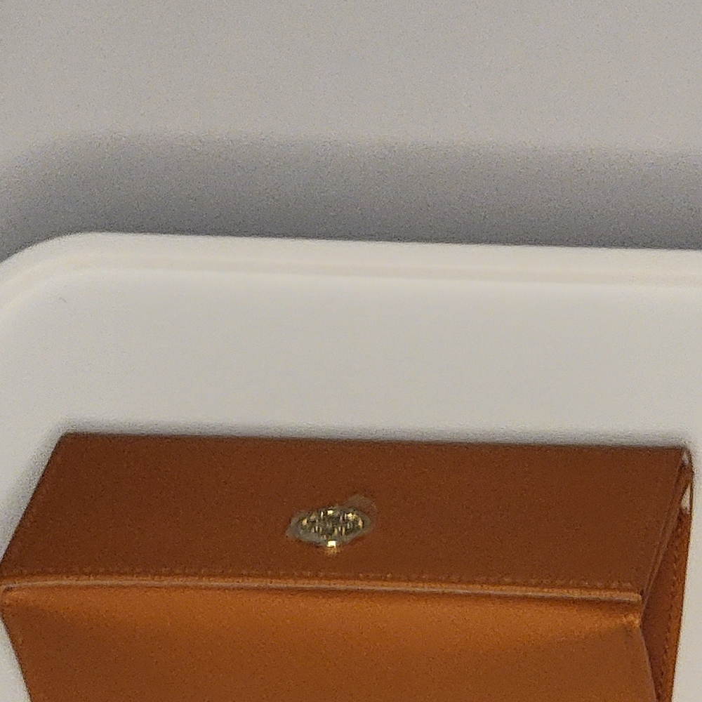 TORY BURCH SUNGLASS CASE - Picture 1 of 4